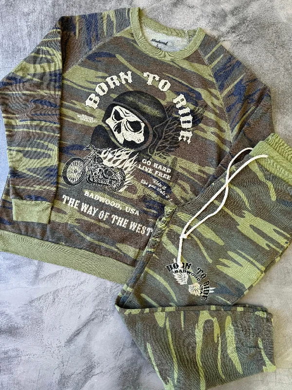 ""BORN TO RIDE"" Crewneck in CAMO