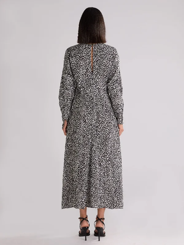 Mono Dalmatian Print Batwing Sleeve Midaxi Dress